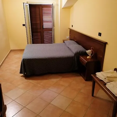 Hotel La Nuova 3*